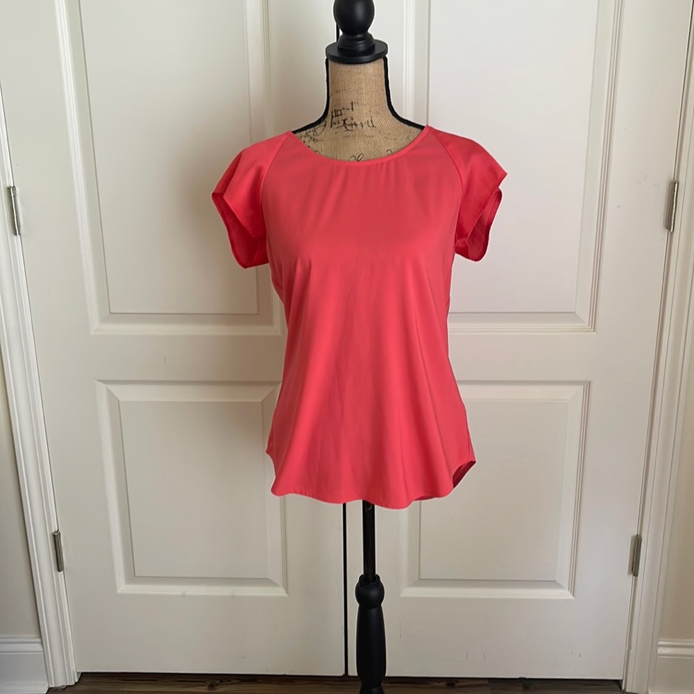 Express , size S , silky shirt sleeved top